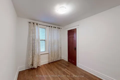 135 Birch Avenue, Hamilton, ON L8L 6H8