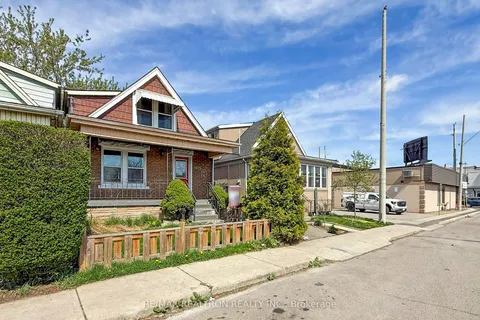 135 Birch Avenue, Hamilton, ON L8L 6H8