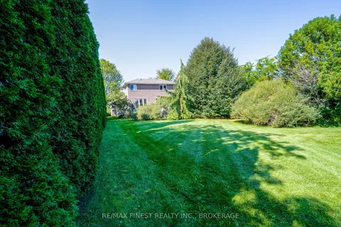 230 HONEYWOOD Avenue, Kingston, ON K7K 7L4