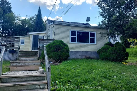 78 Wallbridge Crescent, Belleville, ON K8P 1Z4