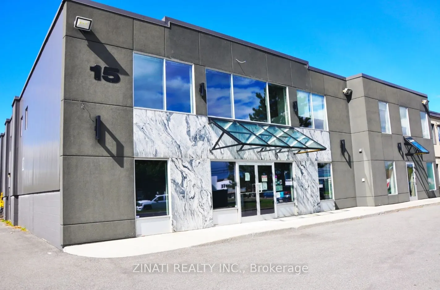 15 Bentley Avenue, Country Place - Pineglen - Crestview and Area, ON K2E 6T7