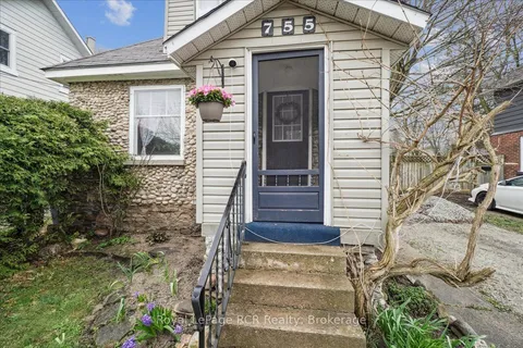 755 7th Avenue, Owen Sound, ON N4K 2Y2