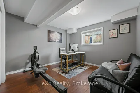 36 Ray Crescent, Guelph, ON N1L 0B6