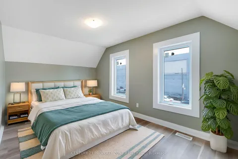 334 Gage Avenue, Hamilton, ON L8L 7A7