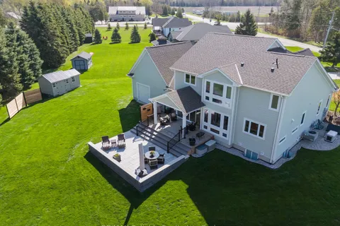 34734 Bayfield Road, Bluewater, ON N0M 1G0
