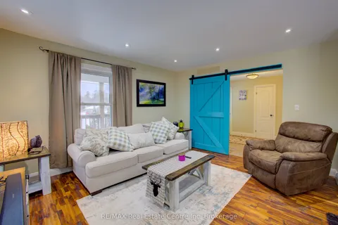 49 North Broadway Street, Centre Wellington, ON N0B 1J0