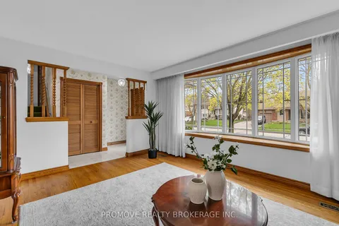 54 Glenburnie Drive, Guelph, ON N1E 4C6