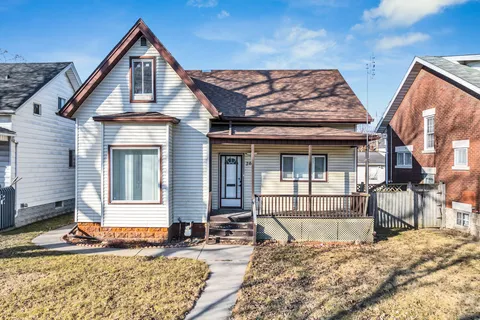 261 Cameron Avenue, Windsor, ON N9B 1Y5