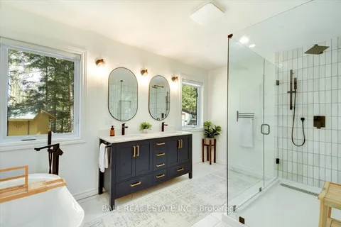 867 Brethour Road, Bancroft, ON K0L 1C0