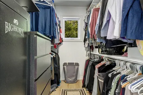 867 Brethour Road, Bancroft, ON K0L 1C0