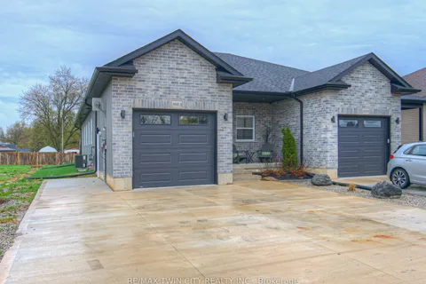 3995 James Street, Perth East, ON N0B 2P0