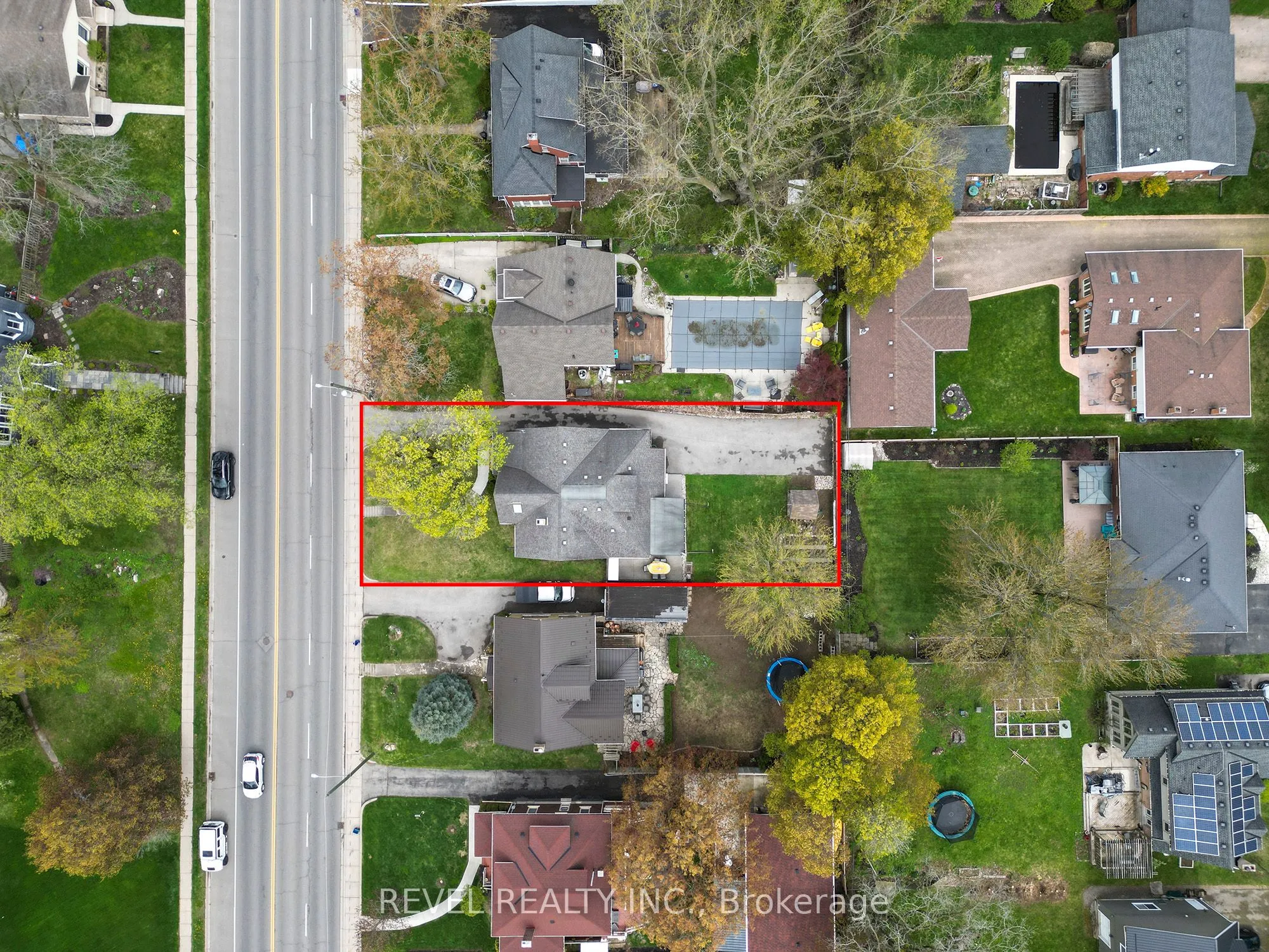 215 Grand River Street, Brant, ON N3L 2N4
