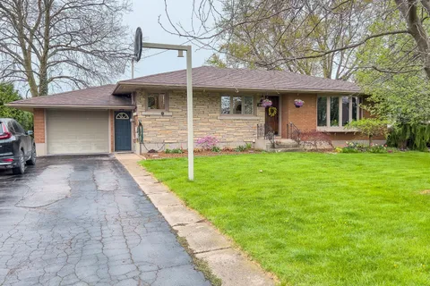 1802 FOUR MILE CREEK Road, Niagara-on-the-Lake, ON L0S 1J0