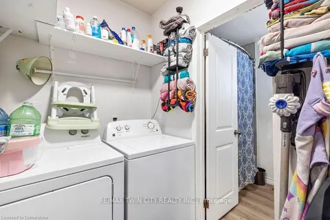 9 Mary Street, Brant, ON N3S 3A7