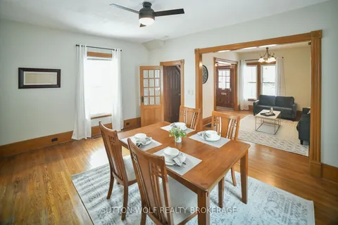 91 North Street, Strathroy-Caradoc, ON N7G 1Z4