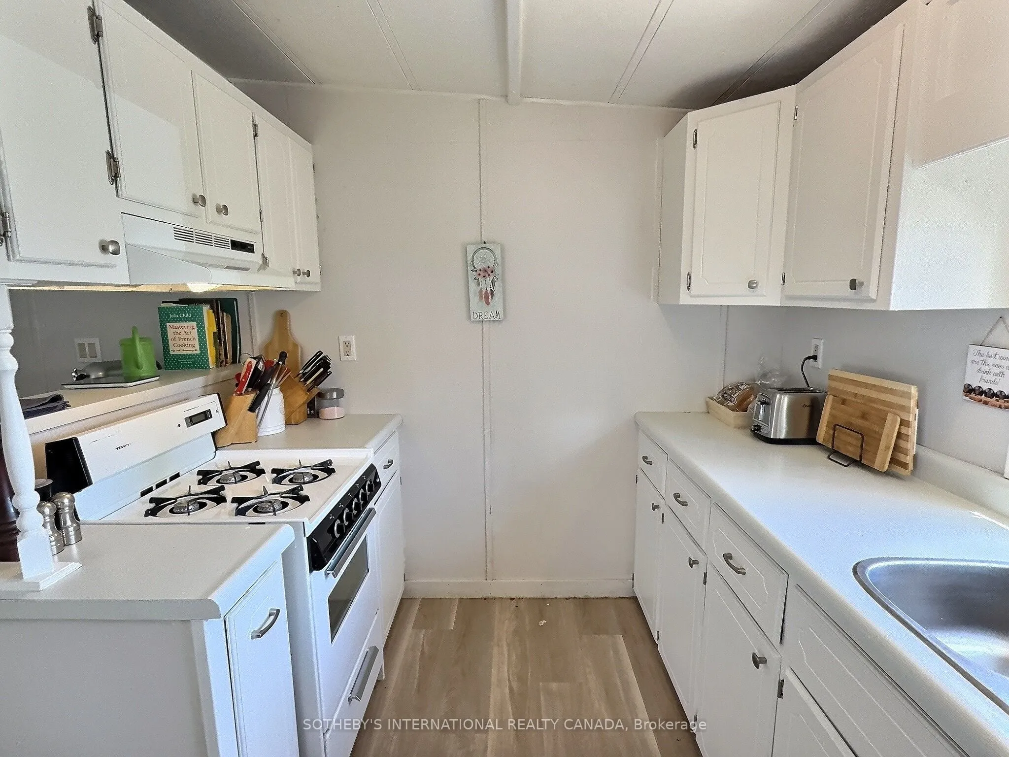 580 Beaver Creek Road, Waterloo, ON N2J 3Z4
