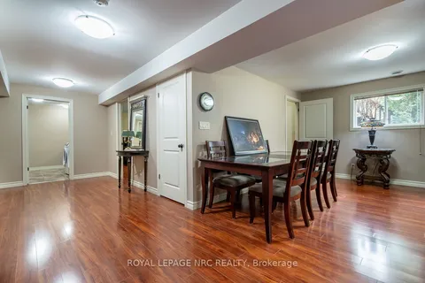 18 Martha Court, Pelham, ON L0S 1C0