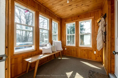 66 Hanes Road, Huntsville, ON P1H 1M3
