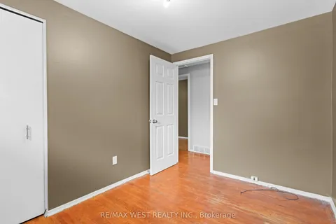 140 Dorchester Boulevard, St. Catharines, ON L2M 6C1