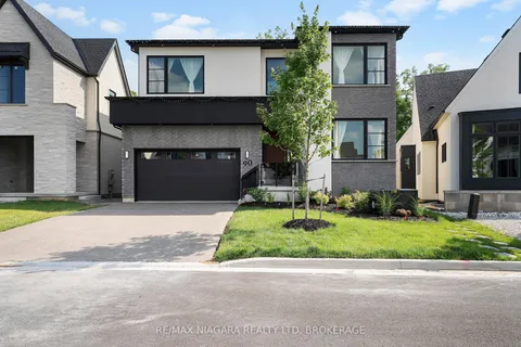 90 Millpond Road, Niagara-on-the-Lake, ON L0S 1J1