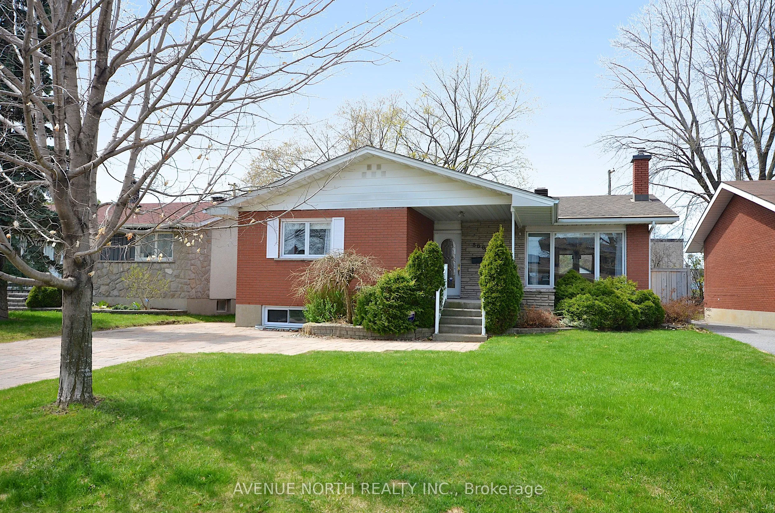 866 Claude Street, Overbrook - Castleheights and Area, ON K1K 2S6