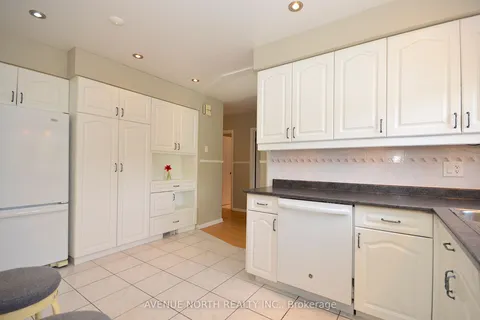 866 Claude Street, Overbrook - Castleheights and Area, ON K1K 2S6