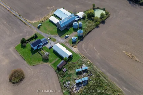1388 COUNTY 2 Road, Leeds and the Thousand Islands, ON K0E 1R0