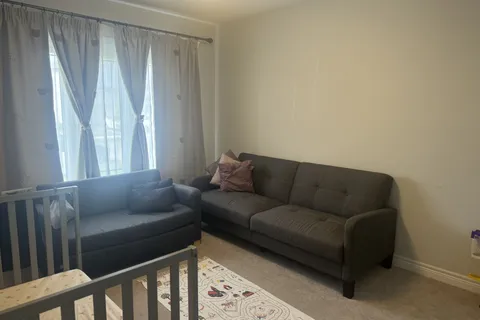 32 Bounty Avenue, Thorold, ON L2V 0B7