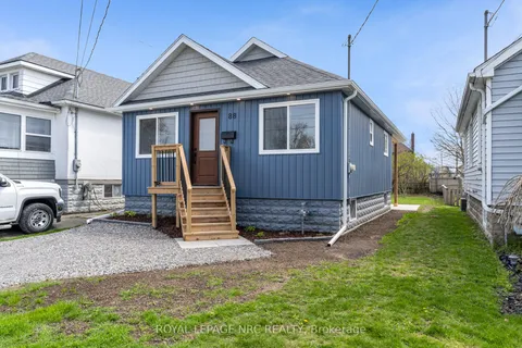 88 Delhi Street, Port Colborne, ON L3K 3K9