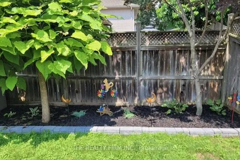 1864 Marconi Boulevard, London East, ON N5V 4Y3