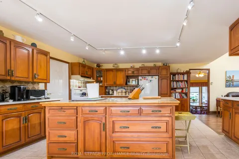 7 Brintnell Boulevard, Brighton, ON K0K 1H0