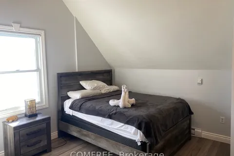 190 Rathowen Street, London North, ON N6H 2G1