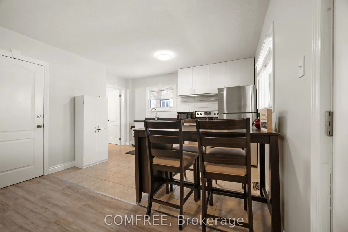 190 Rathowen Street, London North, ON N6H 2G1