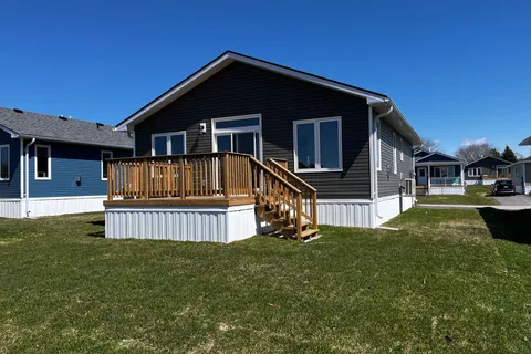 21 Bluffs View Boulevard, Ashfield-Colborne-Wawanosh, ON N7A 0C1