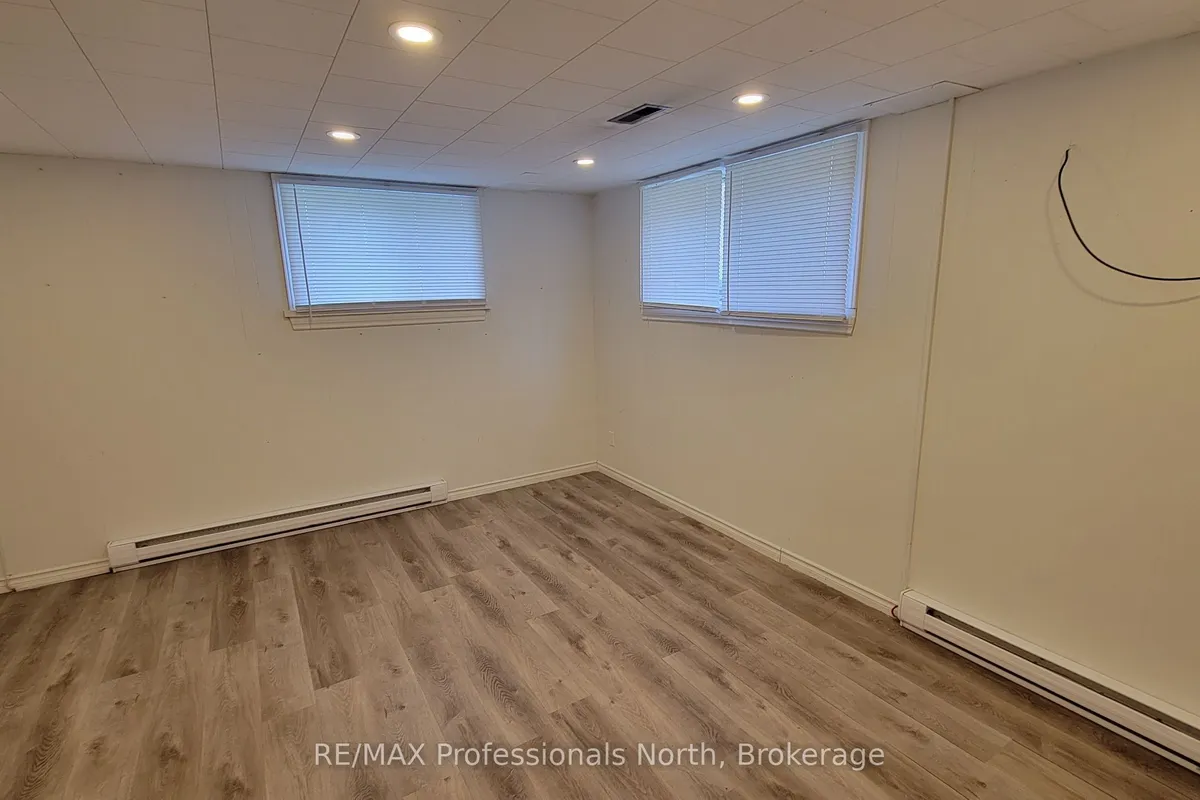 542 HIGHWAY 60 N/A, ON P1H 1B5