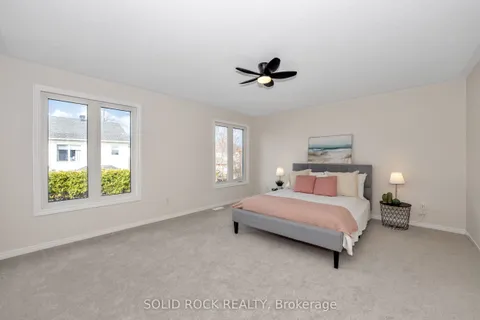 6024 Longleaf Drive, Orleans - Convent Glen and Area, ON K1W 1J2