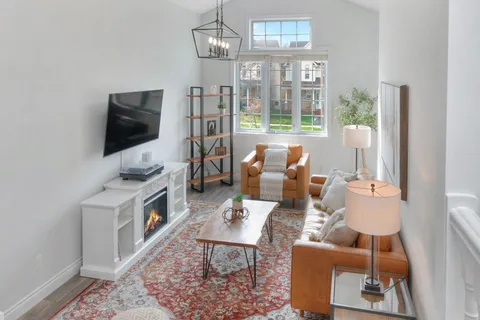 714A Columbia Forest Boulevard, Waterloo, ON N2V 2M4