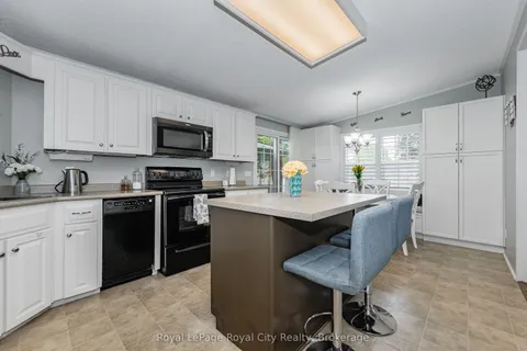 40 BULLFROG Drive, Puslinch, ON N0B 2J0