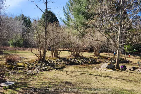 4 Stocking Lane, Huntsville, ON P1H 1V4
