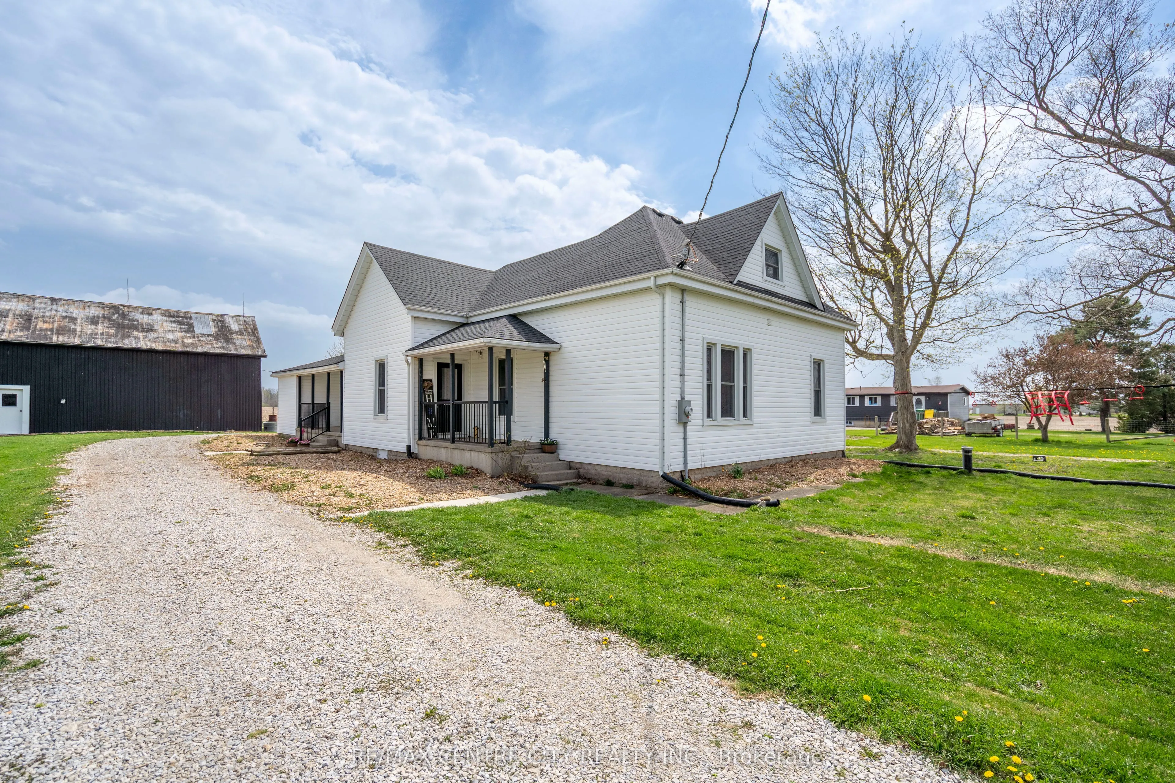 3501 Concession Drive, Southwest Middlesex, ON N0L 1M0