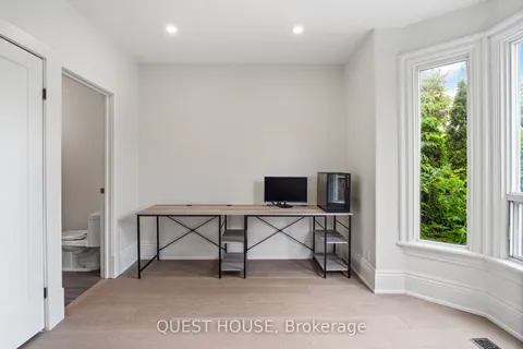 29 Melbourne Street, Hamilton, ON L8P 2A5