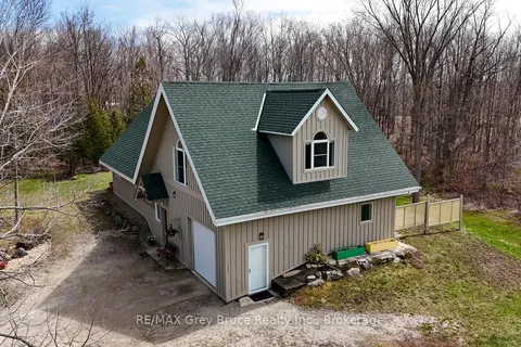 20 Maple Drive, Northern Bruce Peninsula, ON N0H 1Z0