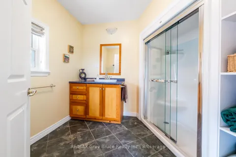 20 Maple Drive, Northern Bruce Peninsula, ON N0H 1Z0
