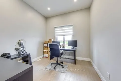 98 Grandville Circle, Brant, ON N3L 0J5