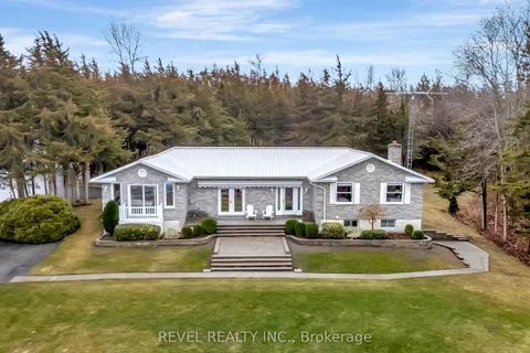 1708 North Big Island Road, Prince Edward County, ON K0K 1W0