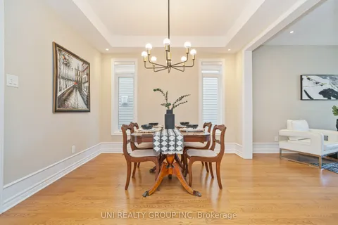 172 Cambie Road, Blossom Park - Airport and Area, ON K1X 0A7