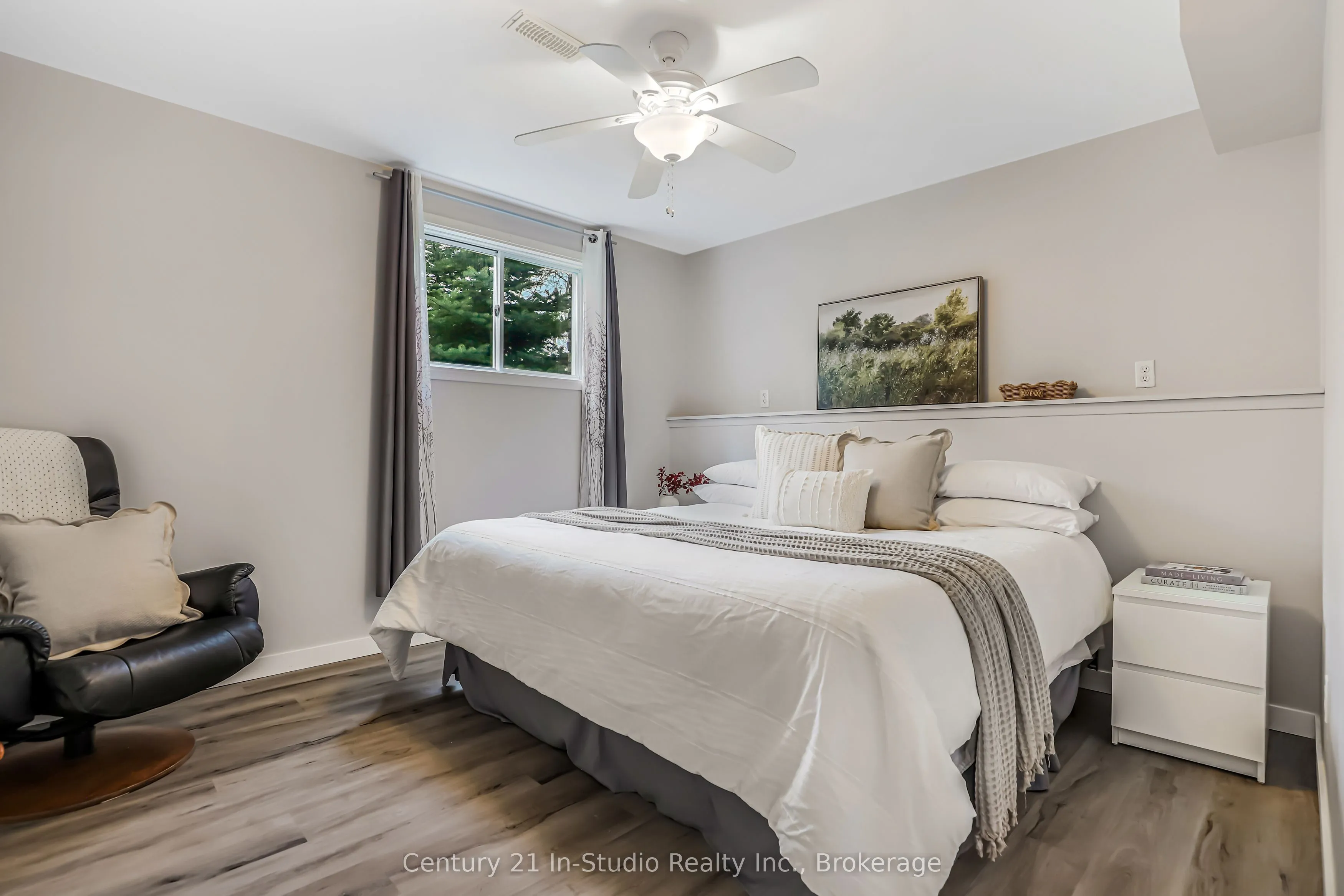 550 McNabb Street, Saugeen Shores, ON N0H 2L0