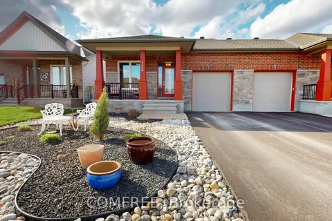 126 Boxcar Crescent, Russell, ON K4R 0C4