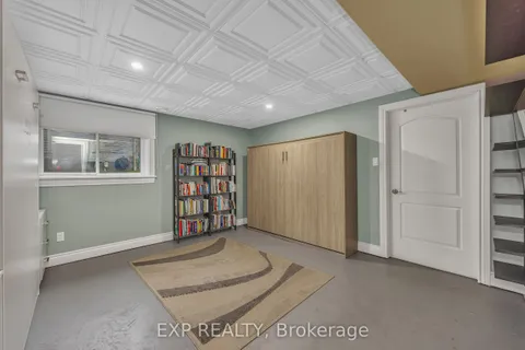 6703 Suncrest Drive, Greely - Metcalfe - Osgoode - Vernon and Area, ON K4P 0B4