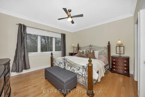 6703 Suncrest Drive, Greely - Metcalfe - Osgoode - Vernon and Area, ON K4P 0B4